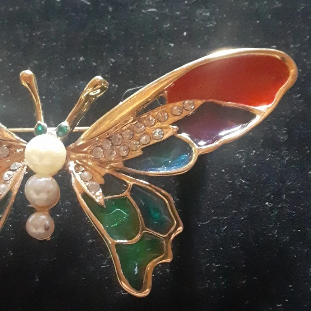 Elegant Butterfly Brooch with Gold Tone  and Green Accents
